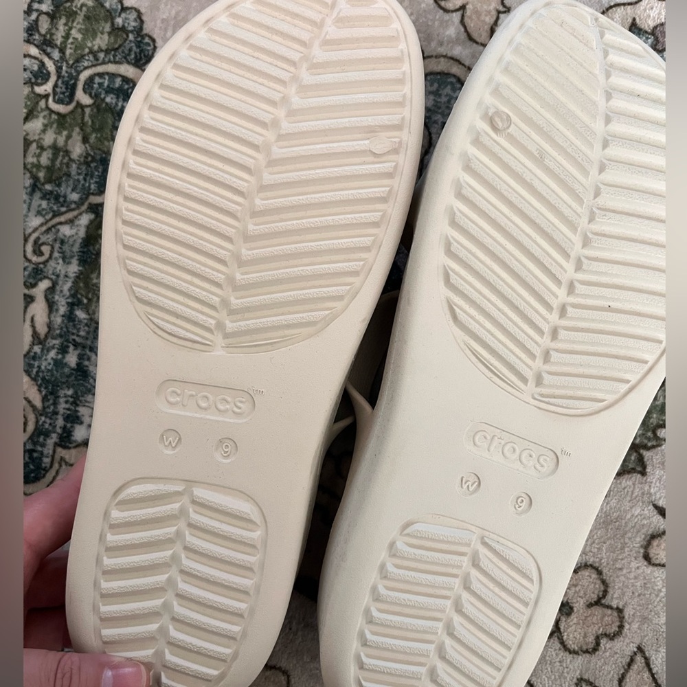 CROCS Women's Strappy Slide Sandals - Cream - Picture 3 of 3